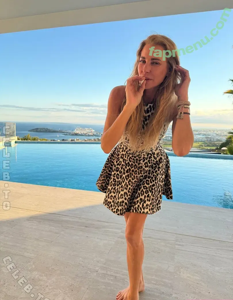 Giulia Siegel nude photo #0286 (giuliasiegel)