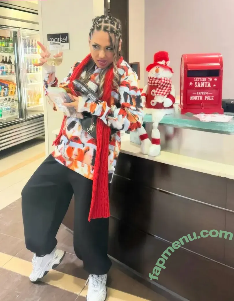 Giulia - Stardom nude photo #0049 (0221giulia)