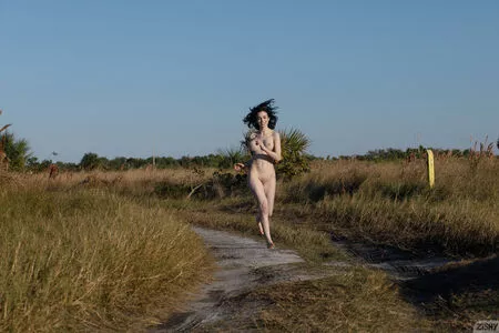 Giulia Wylde / Neon_Felix / giulia_wylde / giuliawylde.ig / neon_felix57 nude photo #0075