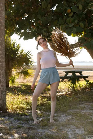 Giulia Wylde / Neon_Felix / giulia_wylde / giuliawylde.ig / neon_felix57 nude photo #0174