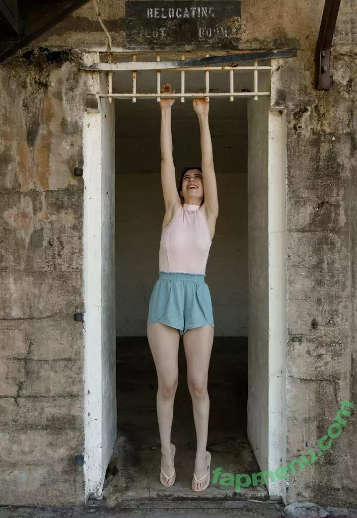 Giulia Wylde nude photo #0192 (Neon_Felix / giulia_wylde / giuliawylde.ig / neon_felix57)