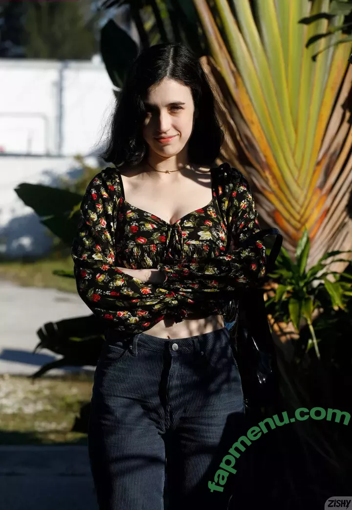 Giulia Wylde nude photo #0223 (Neon_Felix / giulia_wylde / neon_felix57 / officialgiuliawylde)