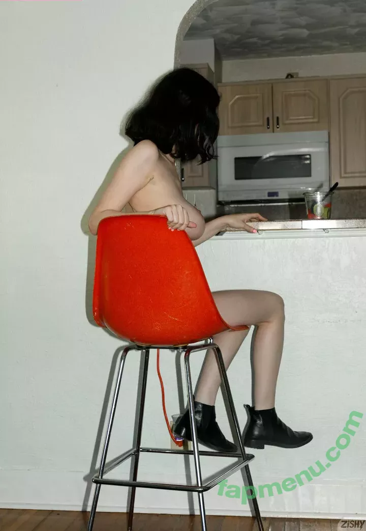 Giulia Wylde nude photo #0277 (Neon_Felix / giulia_wylde / neon_felix57 / officialgiuliawylde)