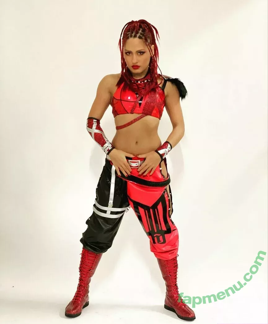 Giulia nude photo #0013 (0221giulia / Stardom / giulia0221g / giuliaottorini)