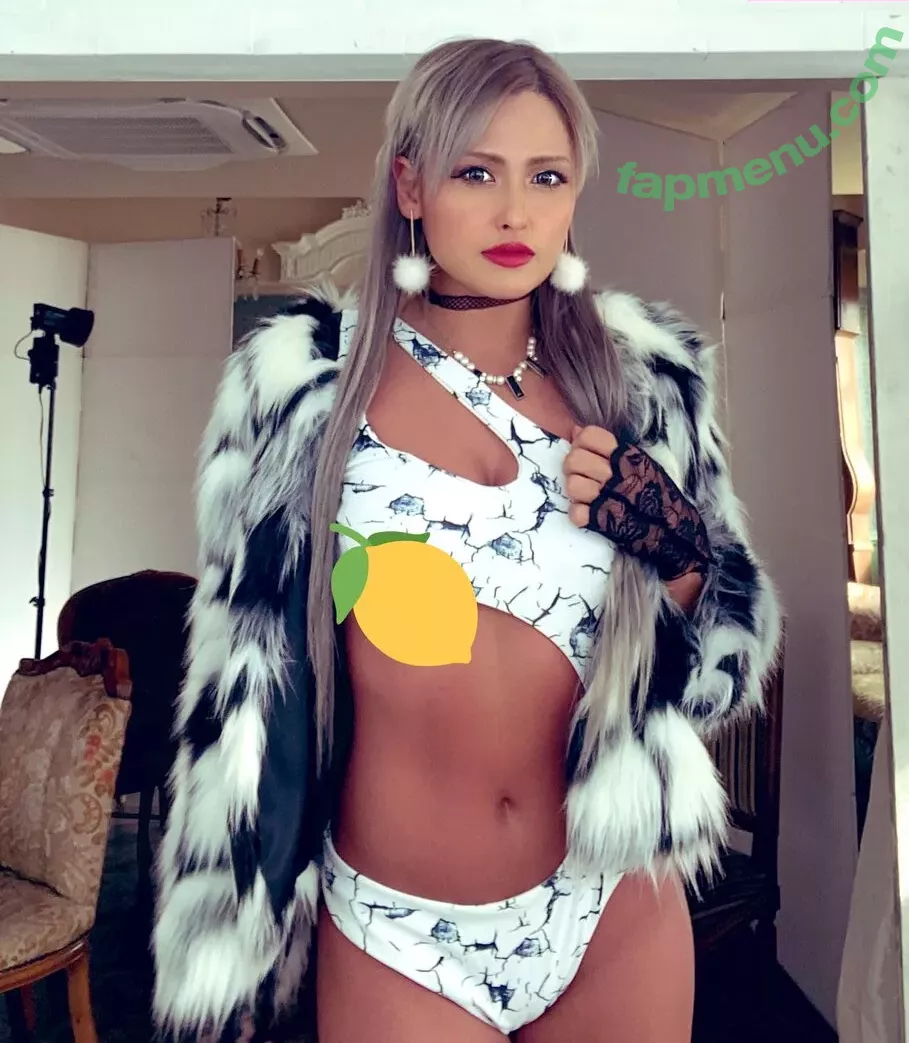 Giulia nude photo #0036 (0221giulia / Stardom / giulia0221g / giuliaottorini)