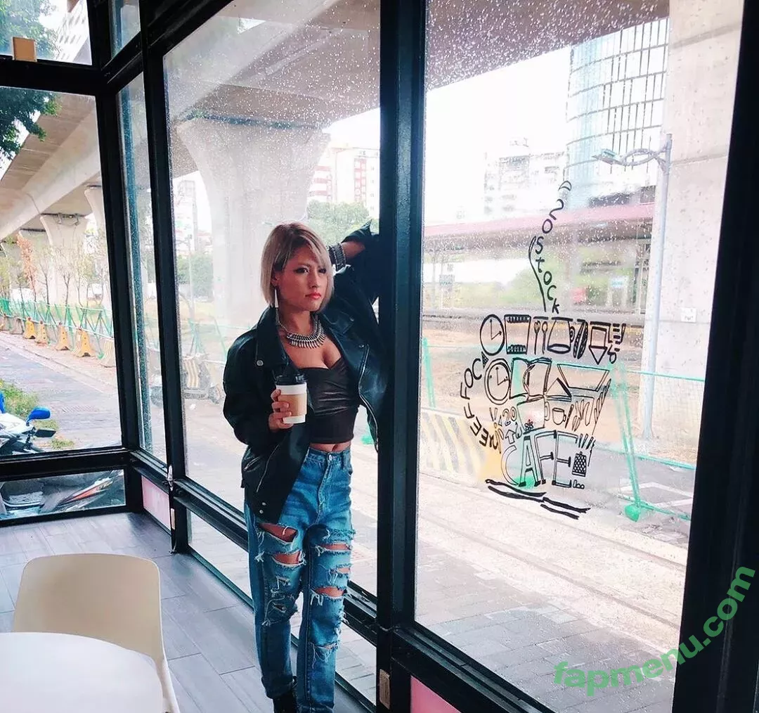 Giulia nude photo #0060 (0221giulia / Stardom / giulia0221g / giuliaottorini)