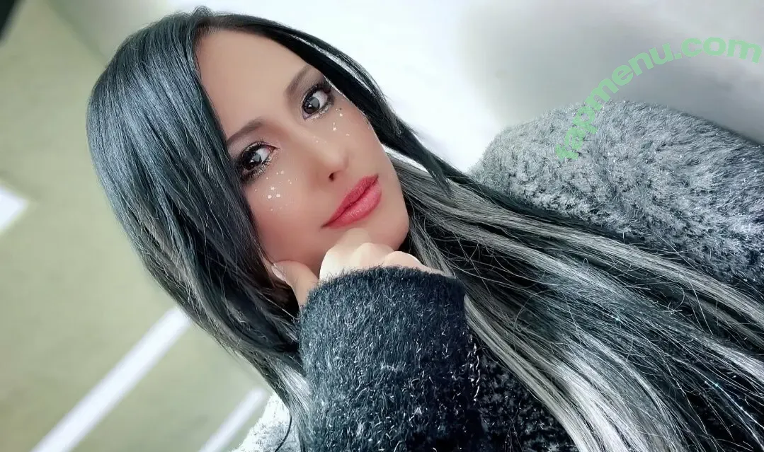 Giulia nude photo #0980 (0221giulia / Stardom / giulia0221g / giuliaottorini)