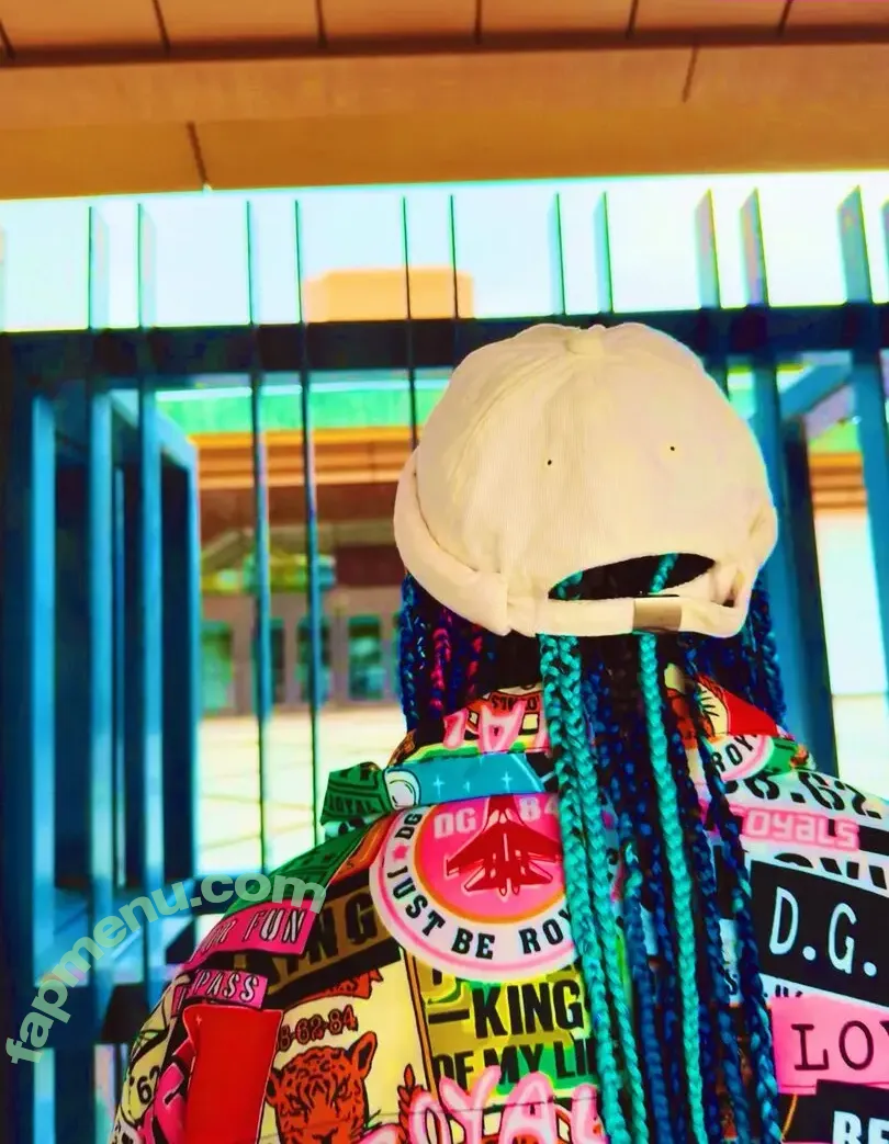 Giulia nude photo #0981 (0221giulia / Stardom / giulia0221g / giuliaottorini)