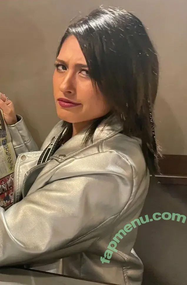 Giulia nude photo #0999 (0221giulia / Stardom / giulia0221g / giuliaottorini)