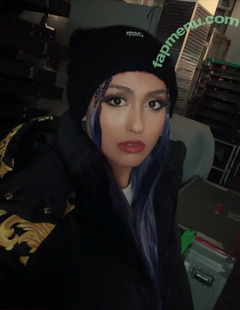 Giulia nude photo #1021 (0221giulia / Stardom / giulia0221g / giuliaottorini)