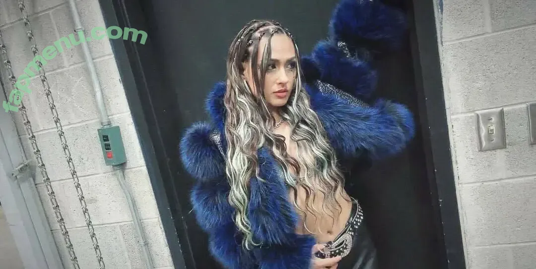 Giulia nude photo #1047 (0221giulia / Stardom / giulia0221g / giuliaottorini)