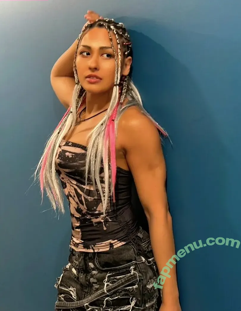 Giulia nude photo #1133 (0221giulia / Stardom / giulia0221g / giuliaottorini)