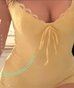 Giuliafrjc nude photo #0003