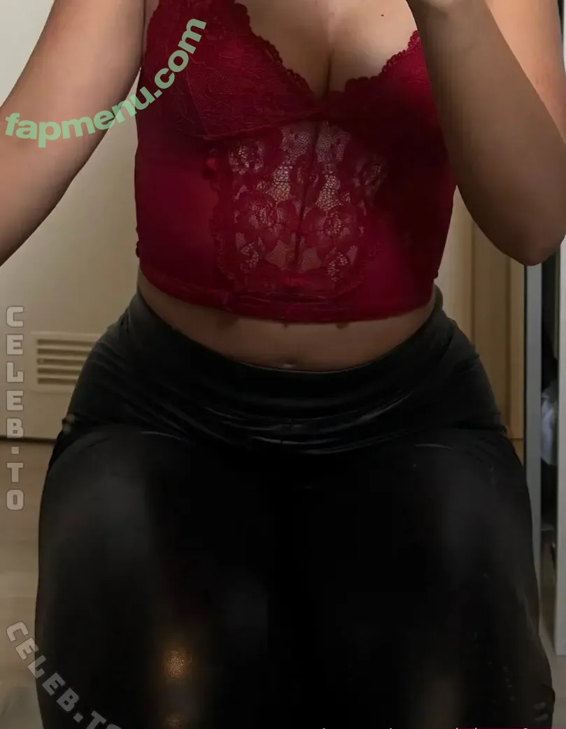 Giuliafrjc nude photo #0010 (Giuliafrjc)