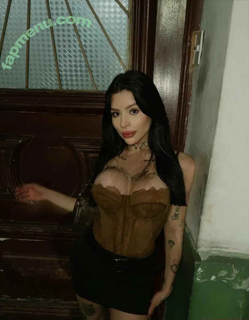 giulianerry nude photo #0102 (giulianerry)