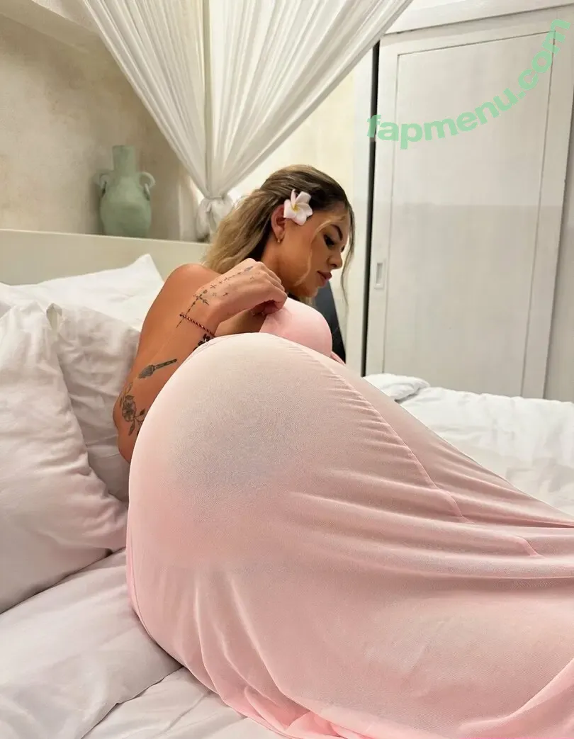 giuliavaneri nude photo #0025 (giuliavaneri)