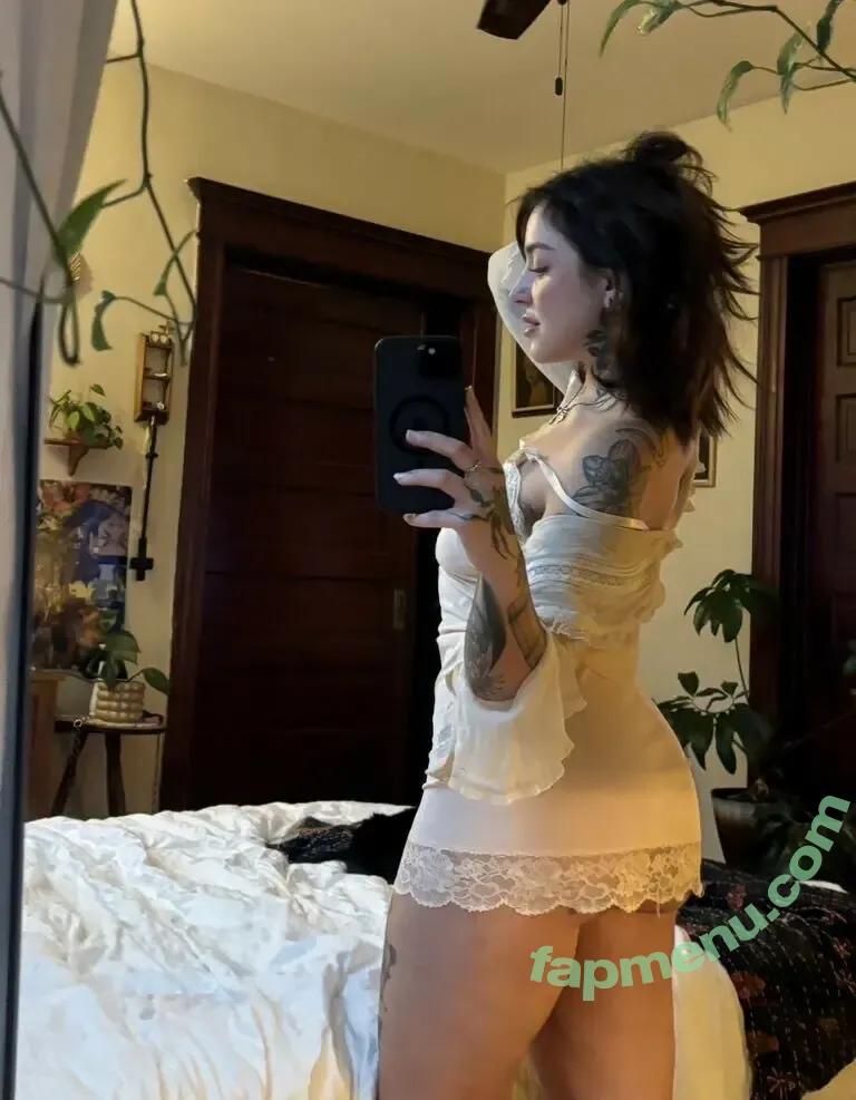 Givemetuesday nude photo #0221 (holytuesday / u452507074)