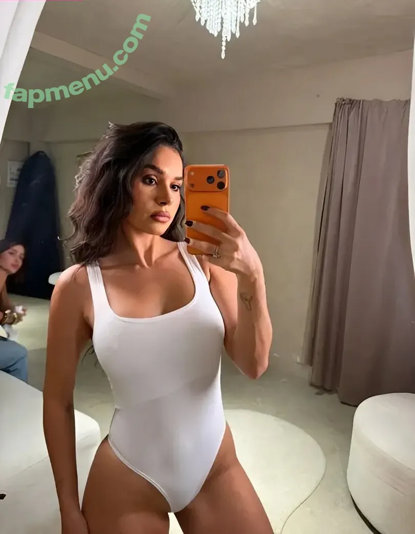 Gizelly Bicalho nude photo #0143 (gizellybicalho)