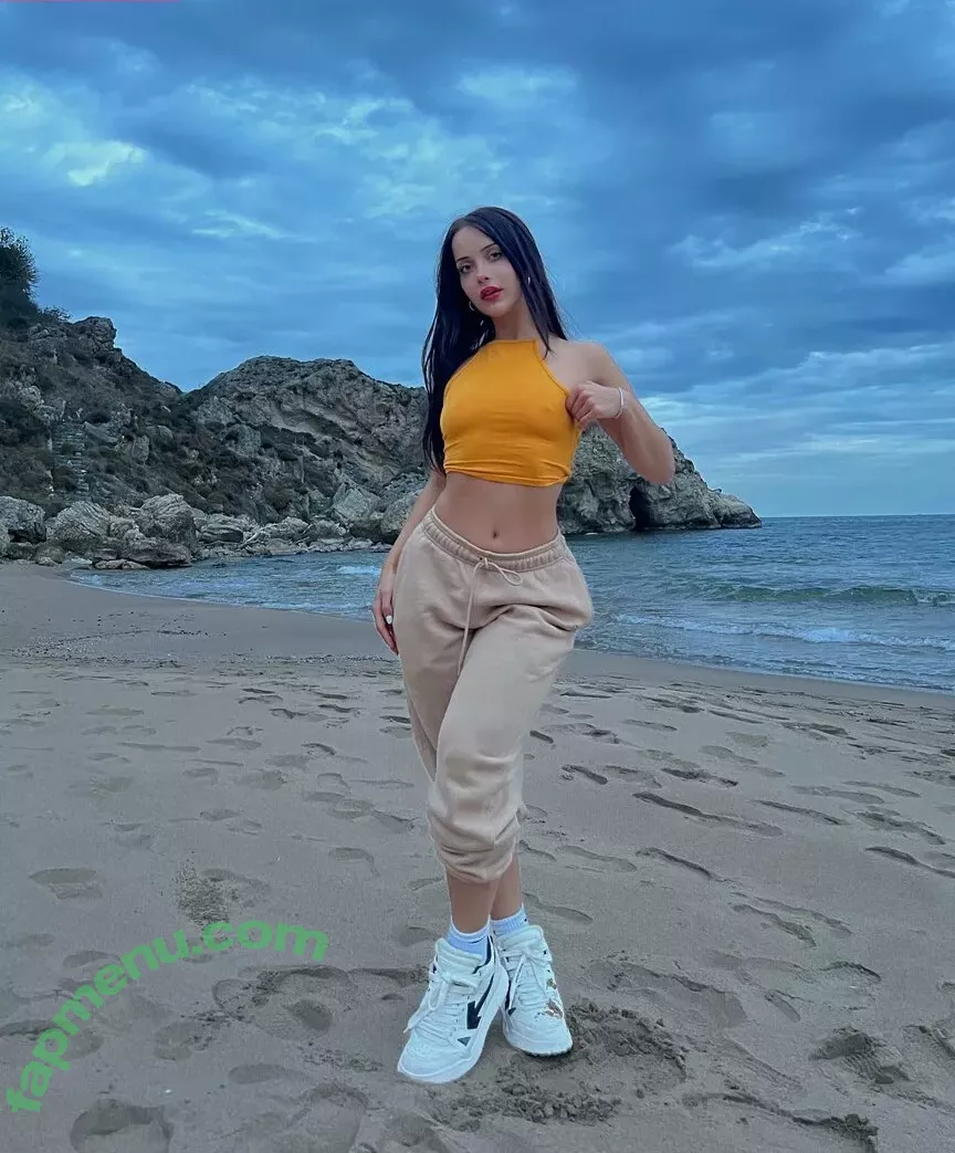 gizemsavagex nude photo #0838 (gizemsavagex_)