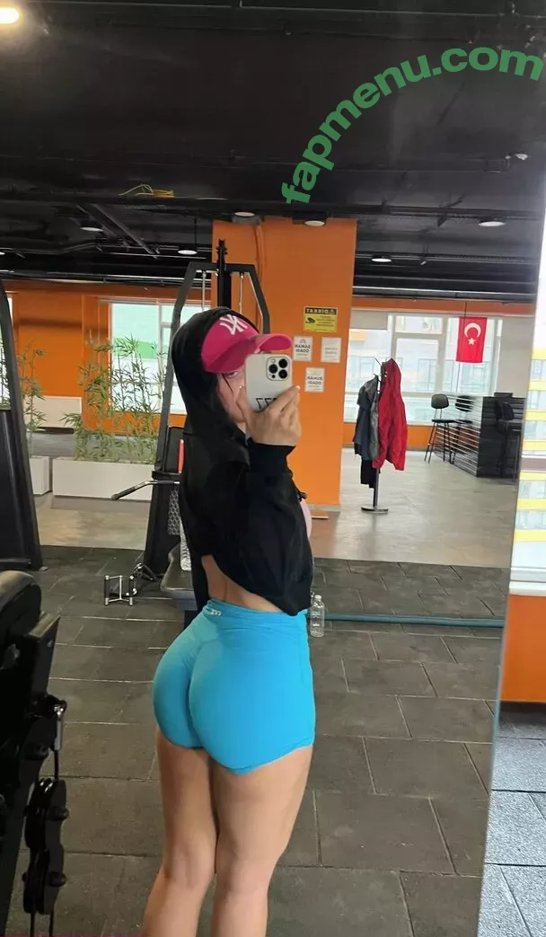 gizemsavagex nude photo #1088 (gizemsavagex_)