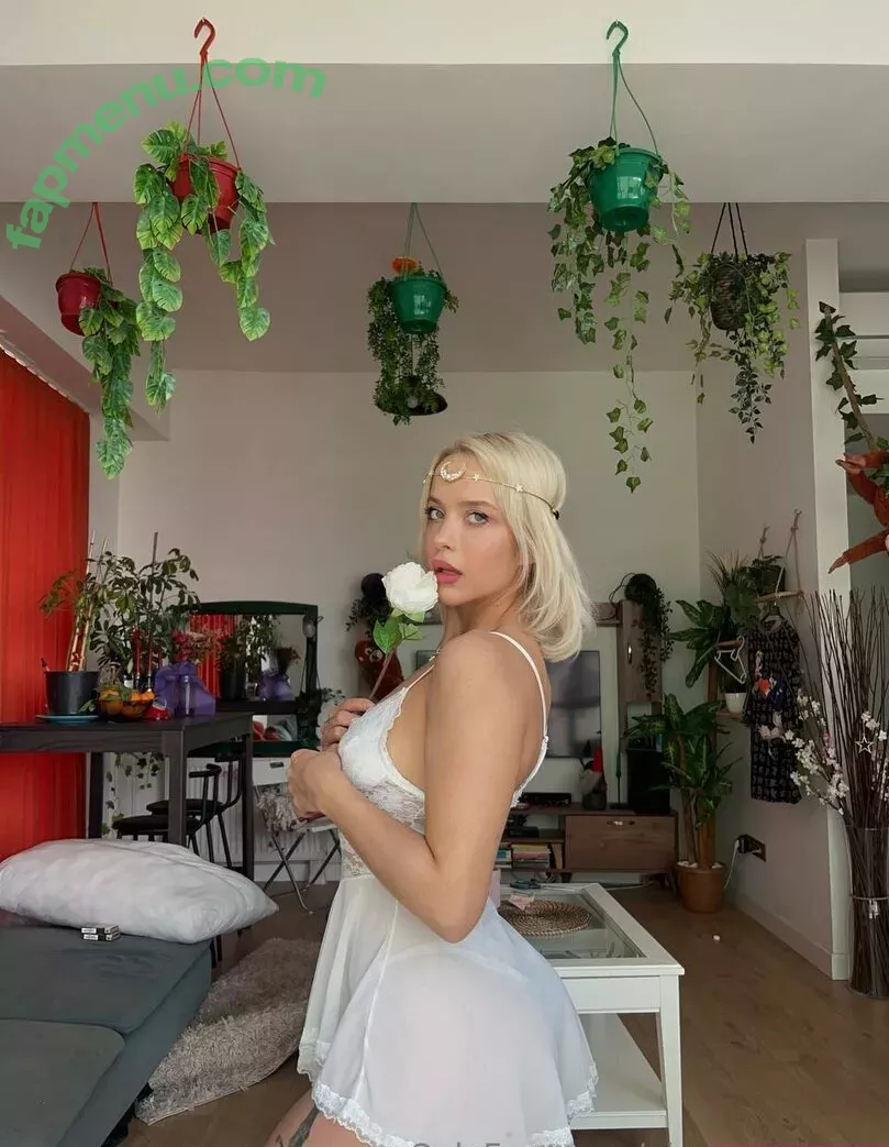 gizemsavagex nude photo #1100 (gizemsavagex_)