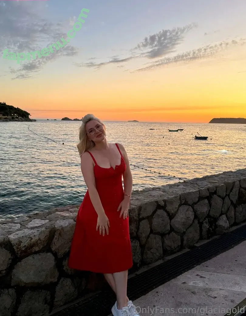 glaciagold nude photo #0024 (glaciagold)
