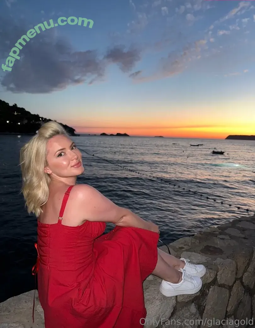 glaciagold nude photo #0025 (glaciagold)