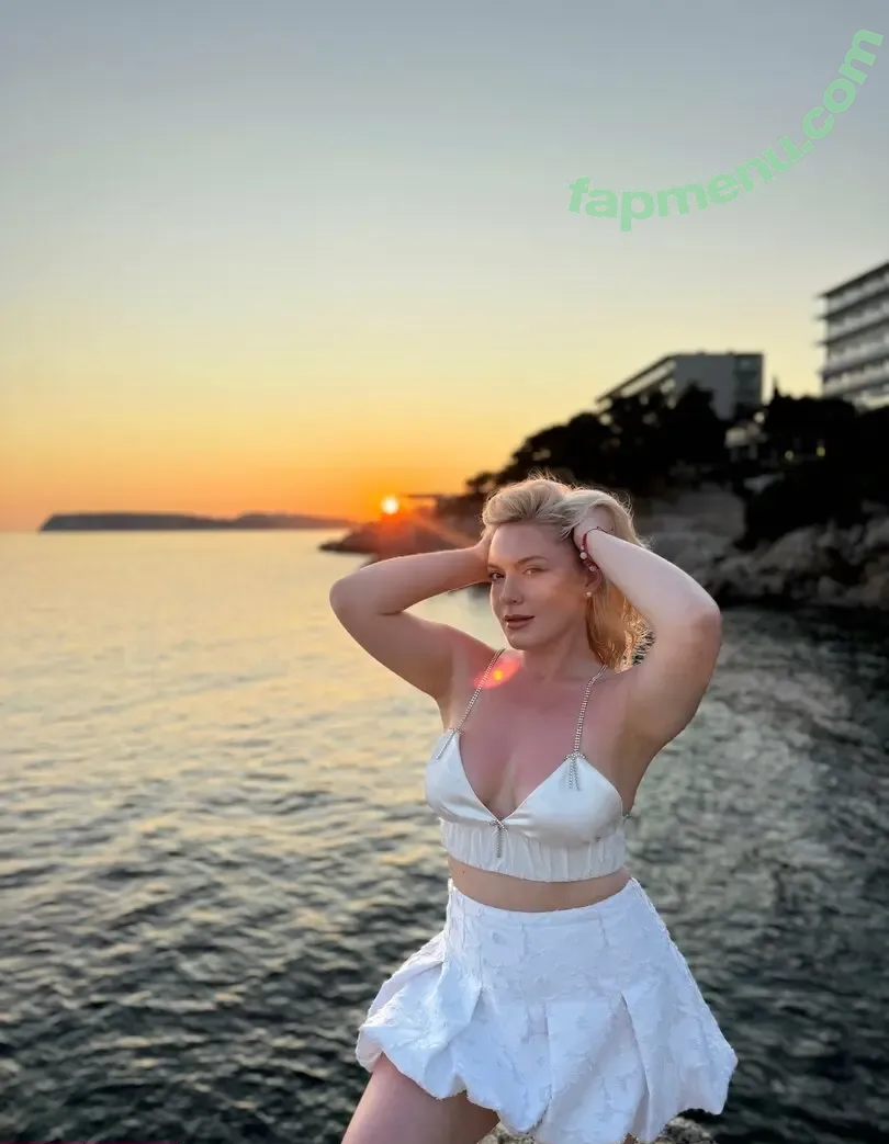 glaciagold nude photo #0026 (glaciagold)