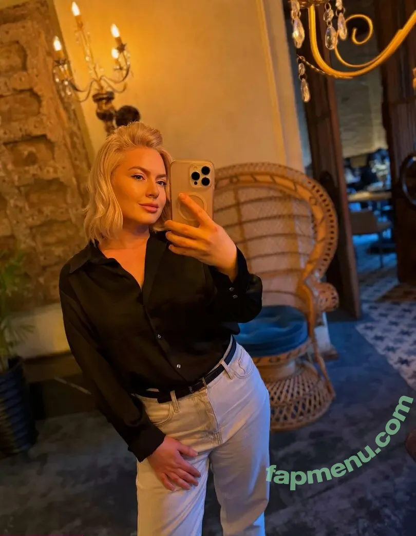 Glaciagold nude photo #0120 (theglasgoldgroup)