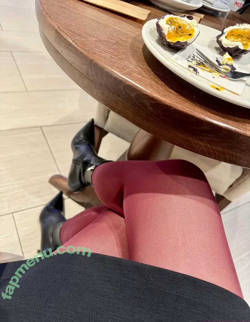 Glaciagold nude photo #0138 (theglasgoldgroup)