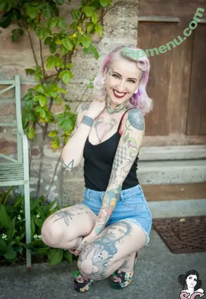 gladycesuicide / Gladyce / gladycefavour nude photo #0573