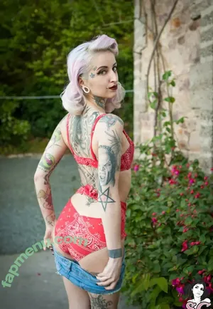 gladycesuicide / Gladyce / gladycefavour nude photo #0580