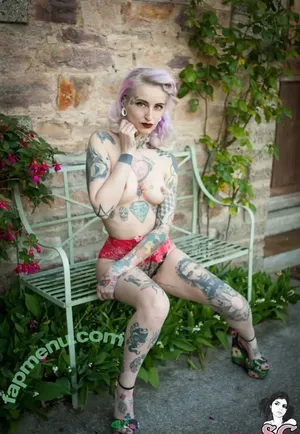 gladycesuicide / Gladyce / gladycefavour nude photo #0591
