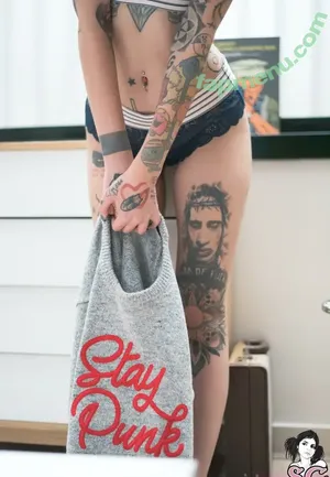 gladycesuicide / Gladyce / gladycefavour nude photo #0959