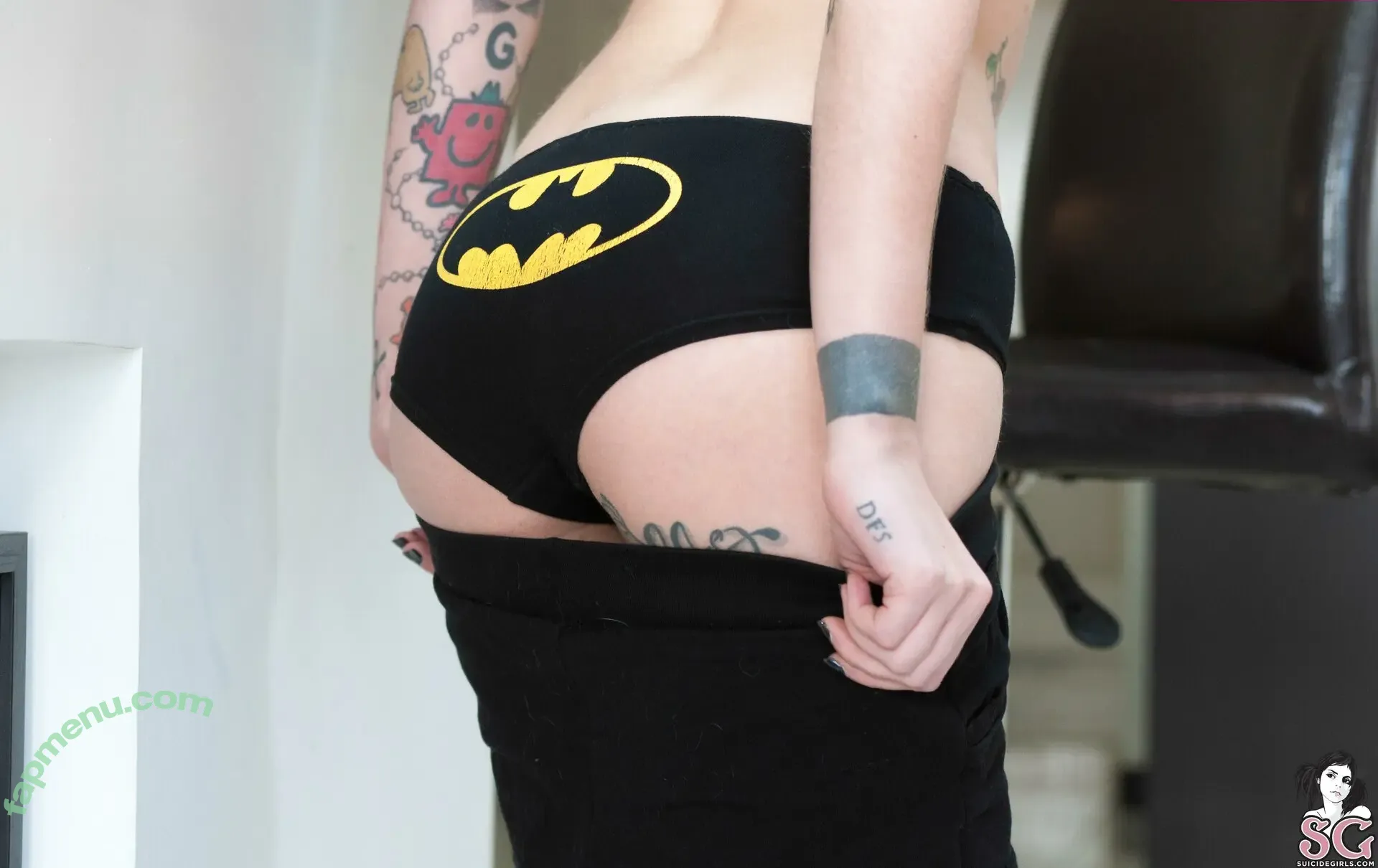 gladycesuicide nude photo #0022 (Gladyce / gladycefavour)