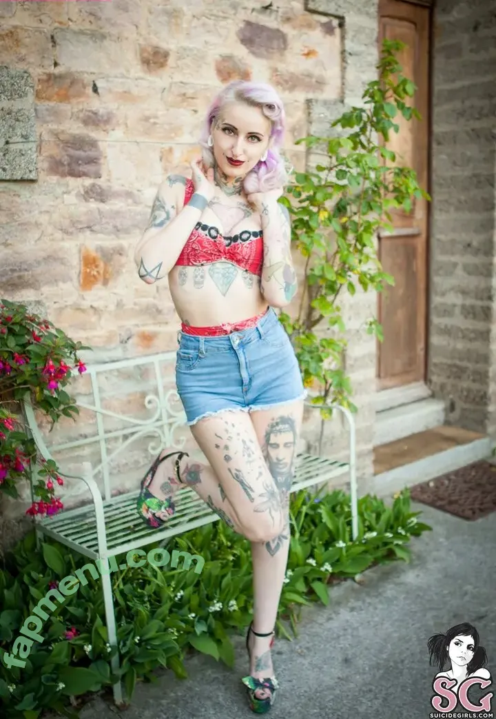 gladycesuicide nude photo #0577 (Gladyce / gladycefavour)