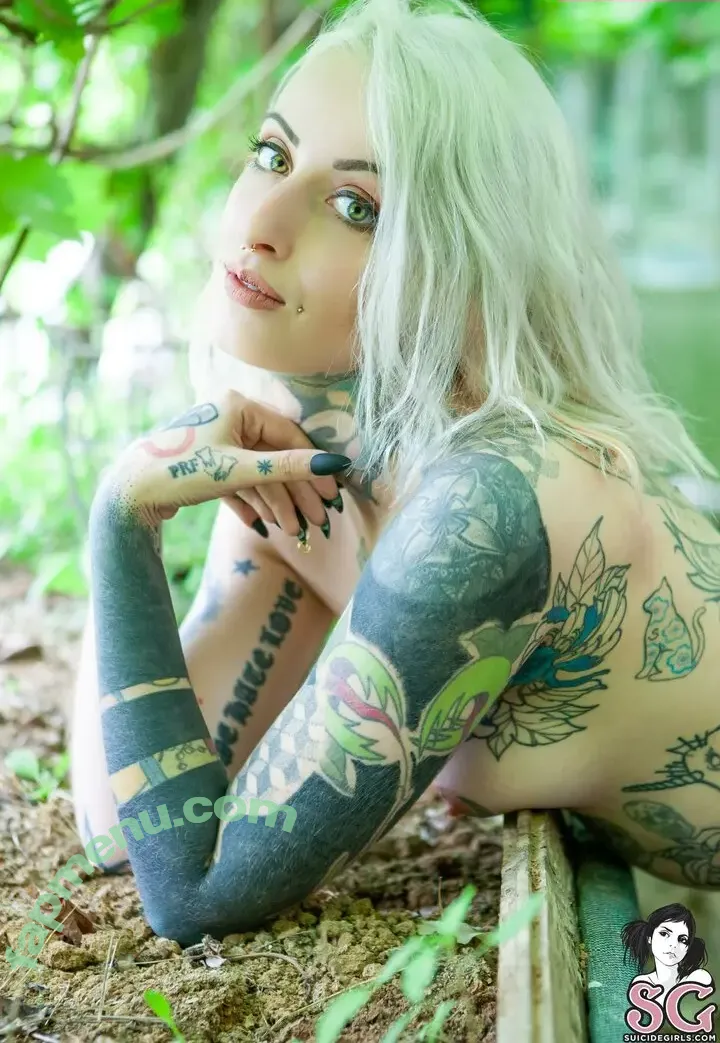 gladycesuicide nude photo #0679 (Gladyce / gladycefavour)