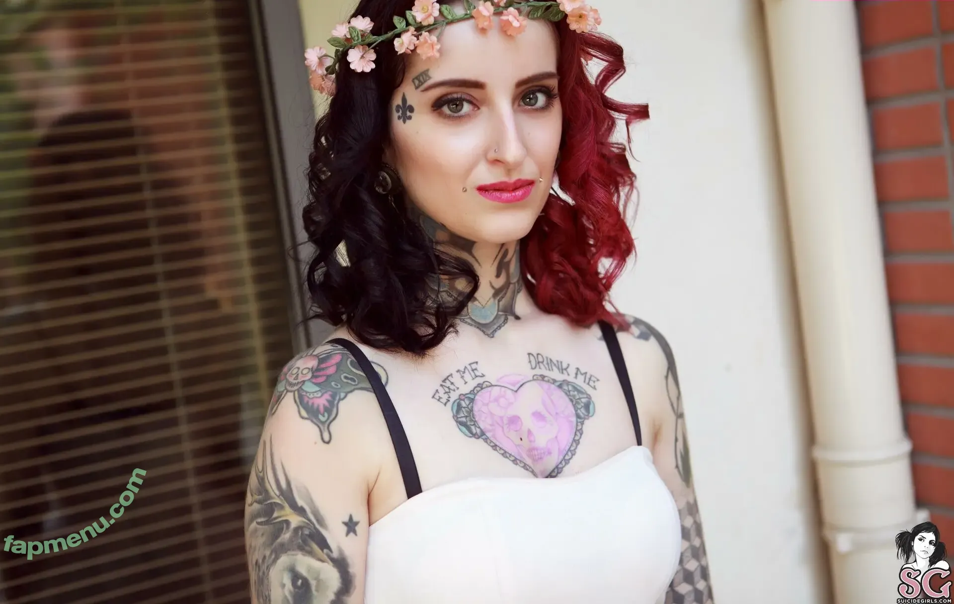 gladycesuicide nude photo #0704 (Gladyce / gladycefavour)