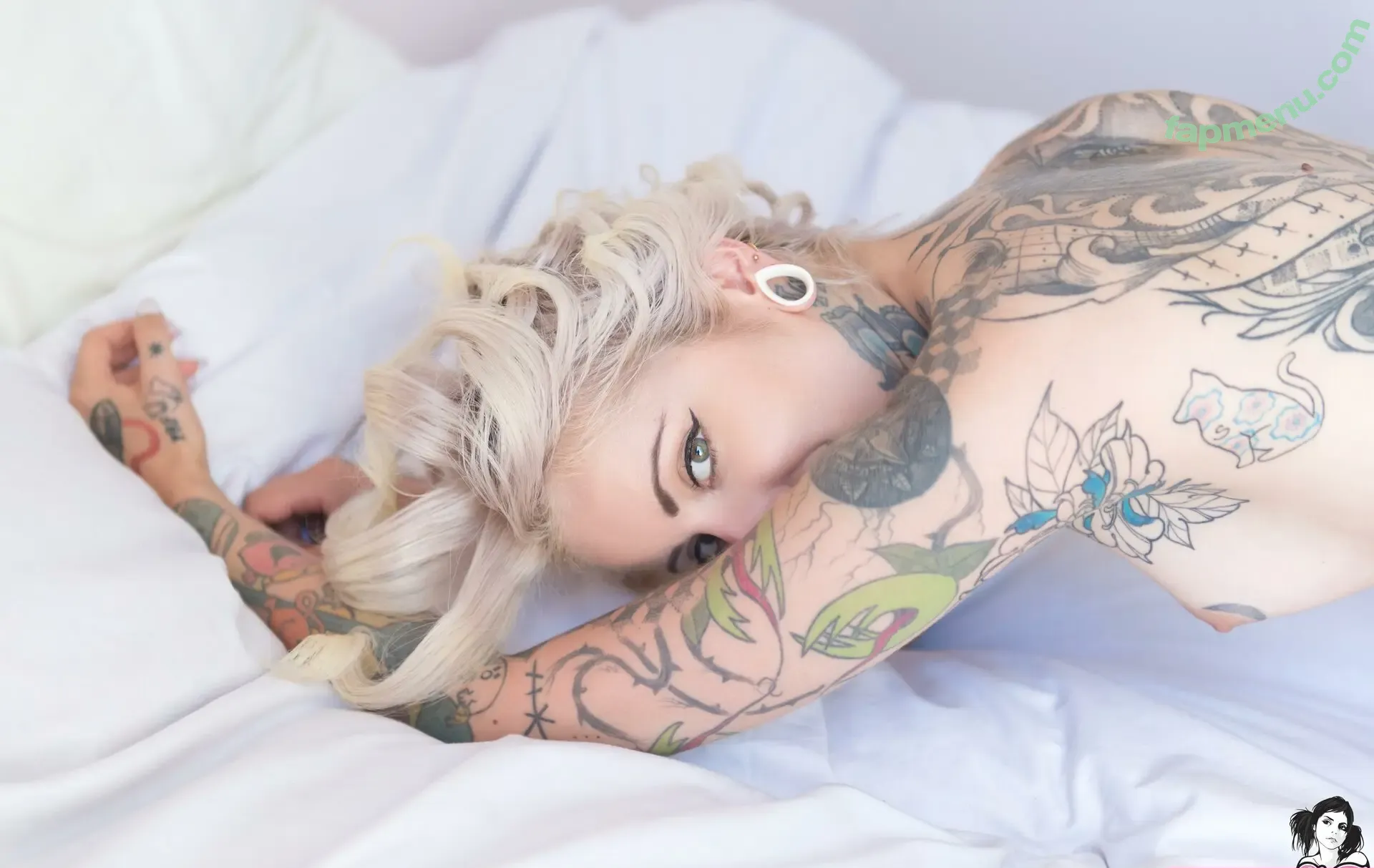 gladycesuicide nude photo #0897 (Gladyce / gladycefavour)