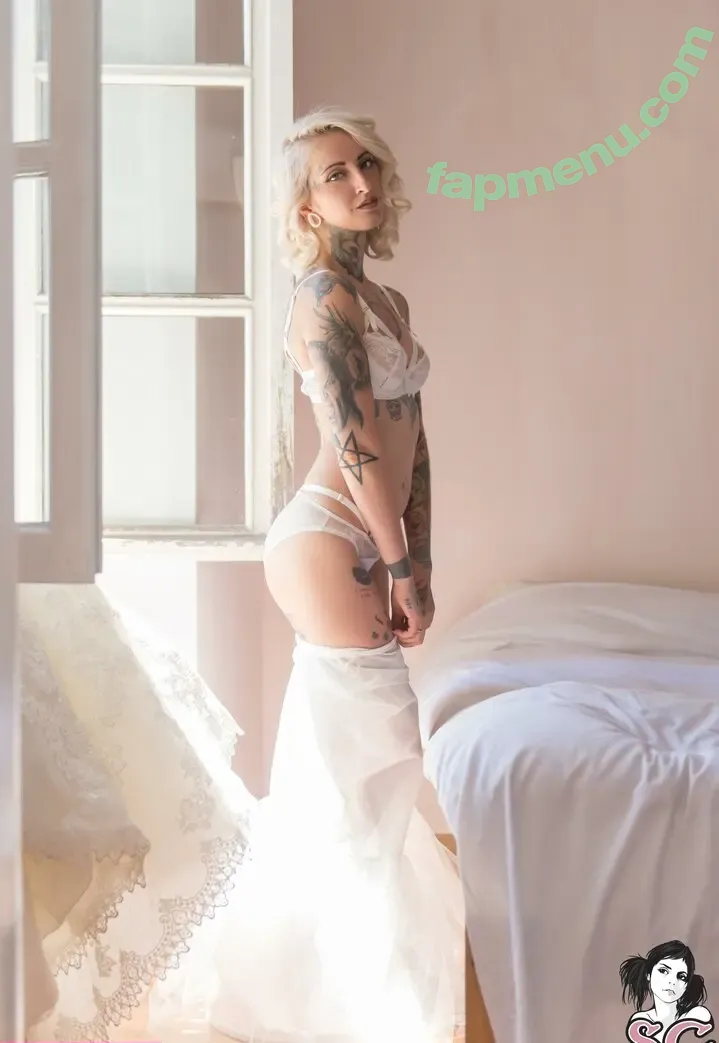 gladycesuicide nude photo #0913 (Gladyce / gladycefavour)