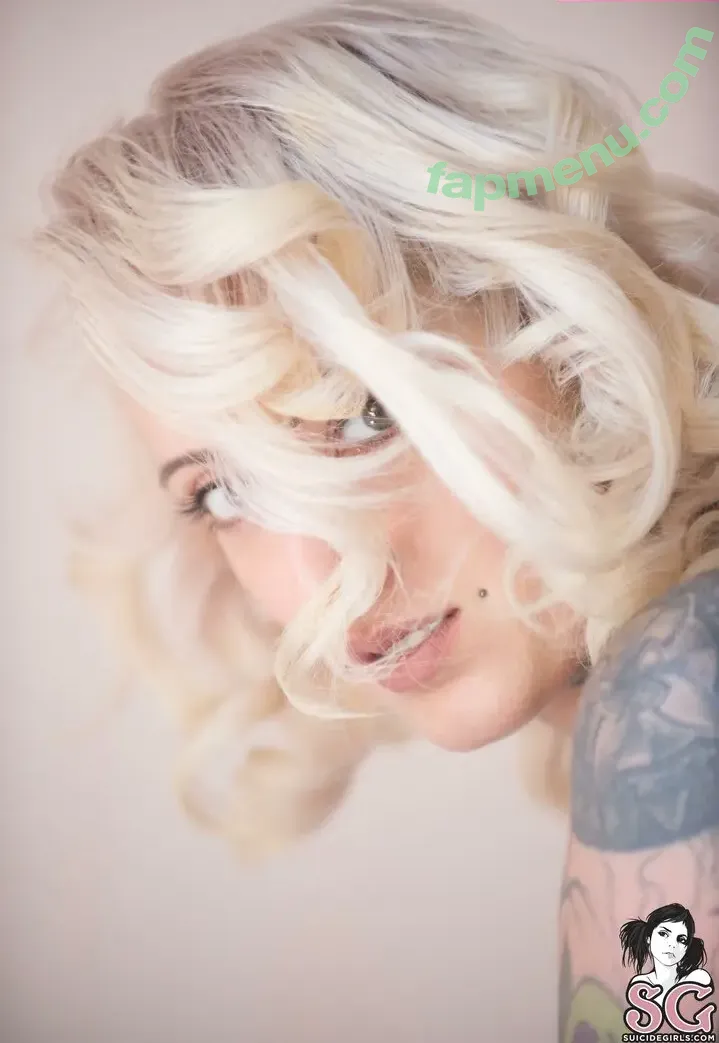 gladycesuicide nude photo #0933 (Gladyce / gladycefavour)