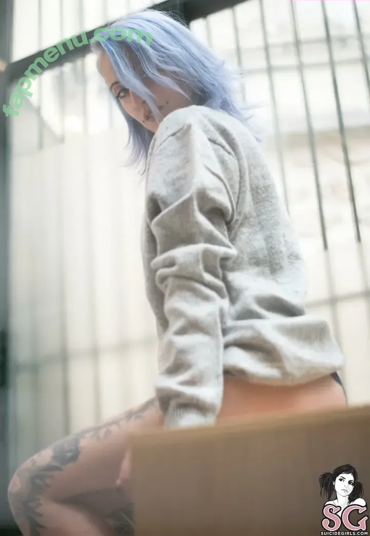 gladycesuicide nude photo #0953 (Gladyce / gladycefavour)