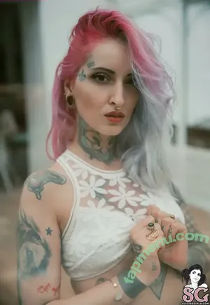 gladycesuicide / Gladyce / gladycefavour nude photo #1090