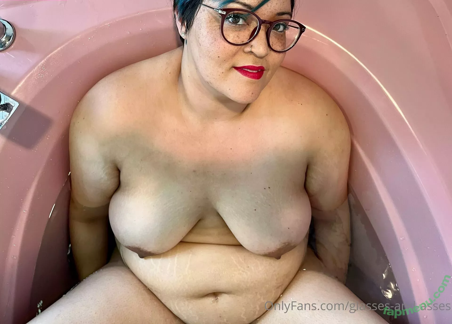 glasses-and-asses nude photo #0032 (glassesandasses)