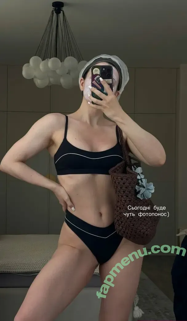 glazalinkaaa nude photo #0098 (Alinka Glazova / glazalinka)