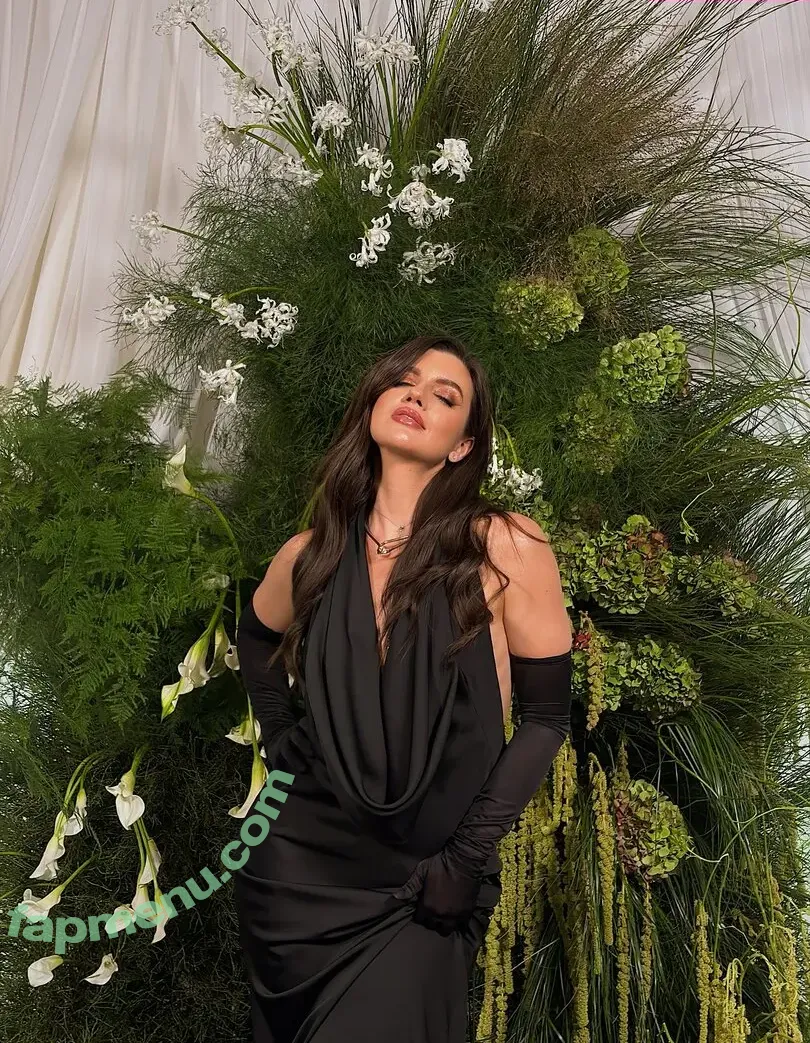 glazalinkaaa nude photo #0137 (Alinka Glazova / glazalinka)