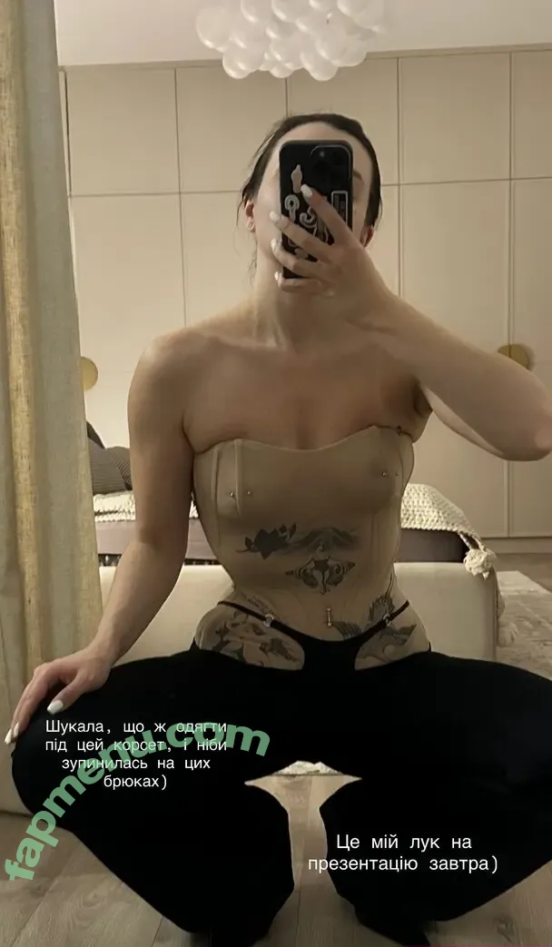 glazalinkaaa nude photo #0152 (Alinka Glazova / glazalinka)