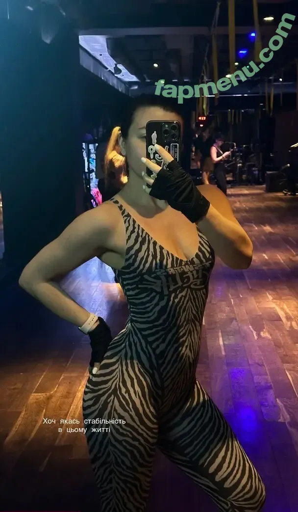 glazalinkaaa nude photo #0157 (Alinka Glazova / glazalinka)