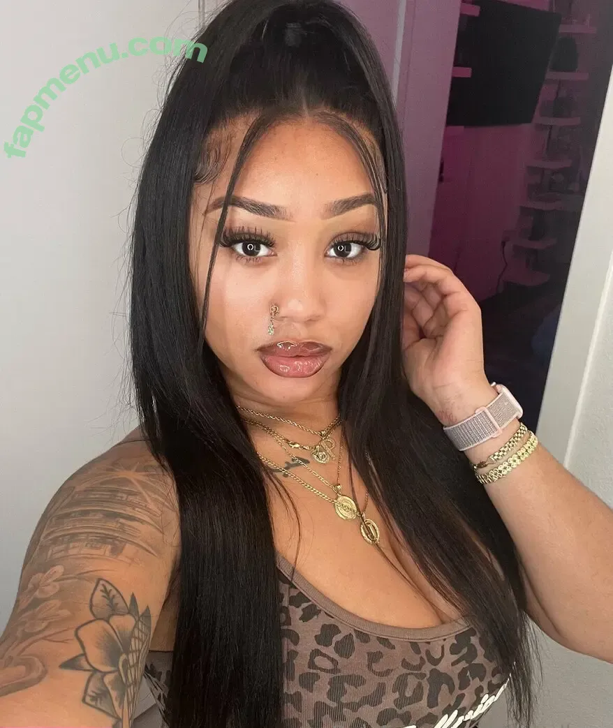 glazedbae nude photo #0040 (glazedbae2021)