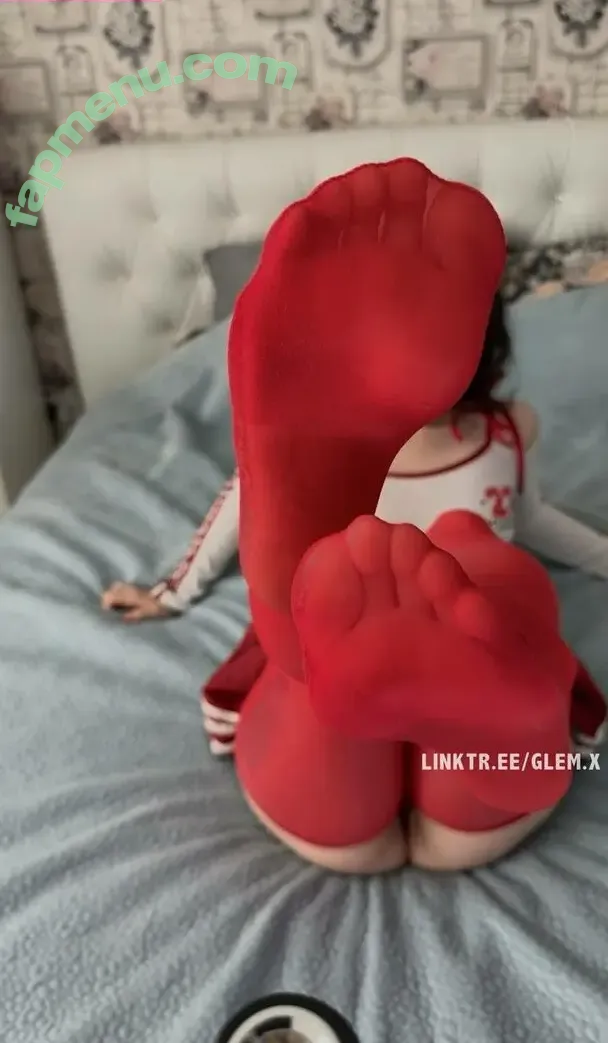 glemfeetx nude photo #0072 (glem.x / glem_xx)